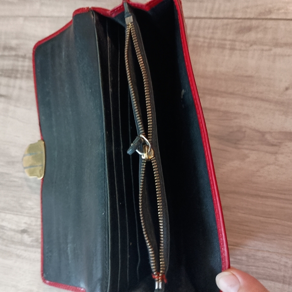 Auth PRADA Pink Patent Leather Gold-Tone Logo Womens Long Wallet - Picture 13 of 16